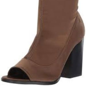 Report Bradshaw Open Toe Bootie